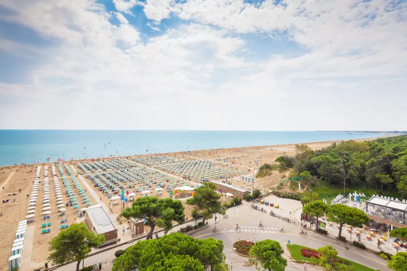 Aparthotel Lignano Villaggio 02
